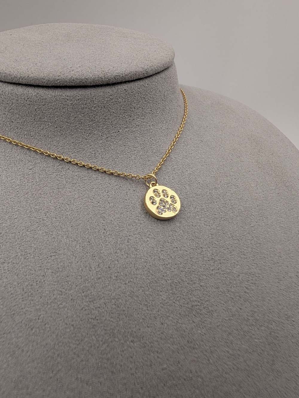 Spartina 449 Goldtone Crystal Paw Print & Heart Reversible Pendant Necklace m101